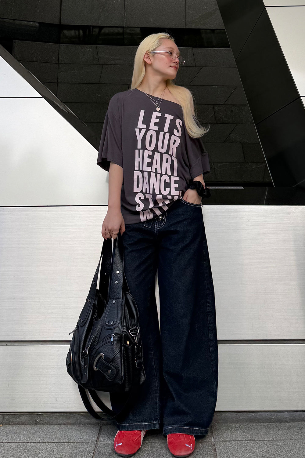 LOGO LOOSE TEE