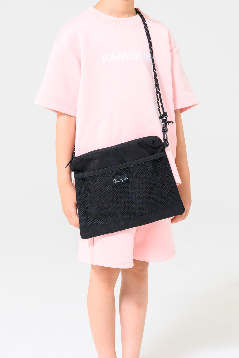 USEFUL MUSETTE