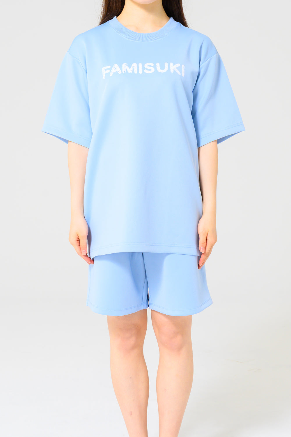BASIC CREW NECK TEE
