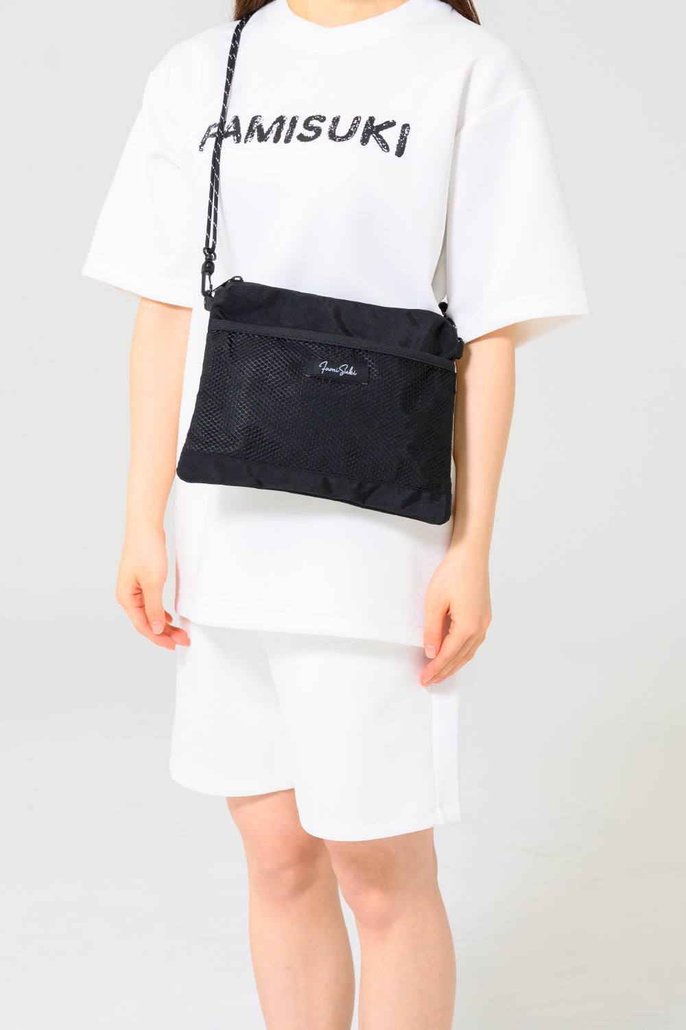 USEFUL MUSETTE