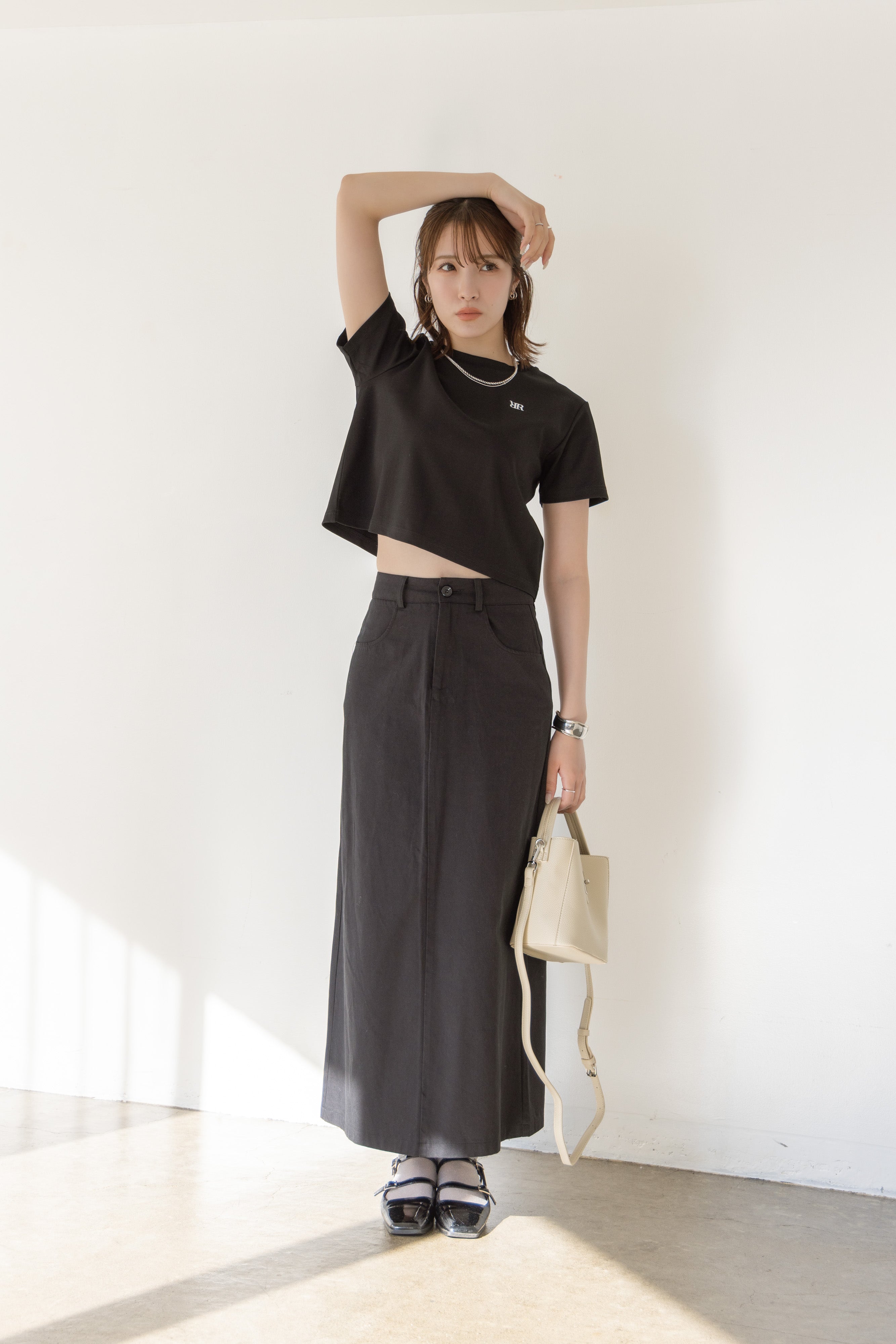 RNワンポイント刺繍クロップドＴシャツ