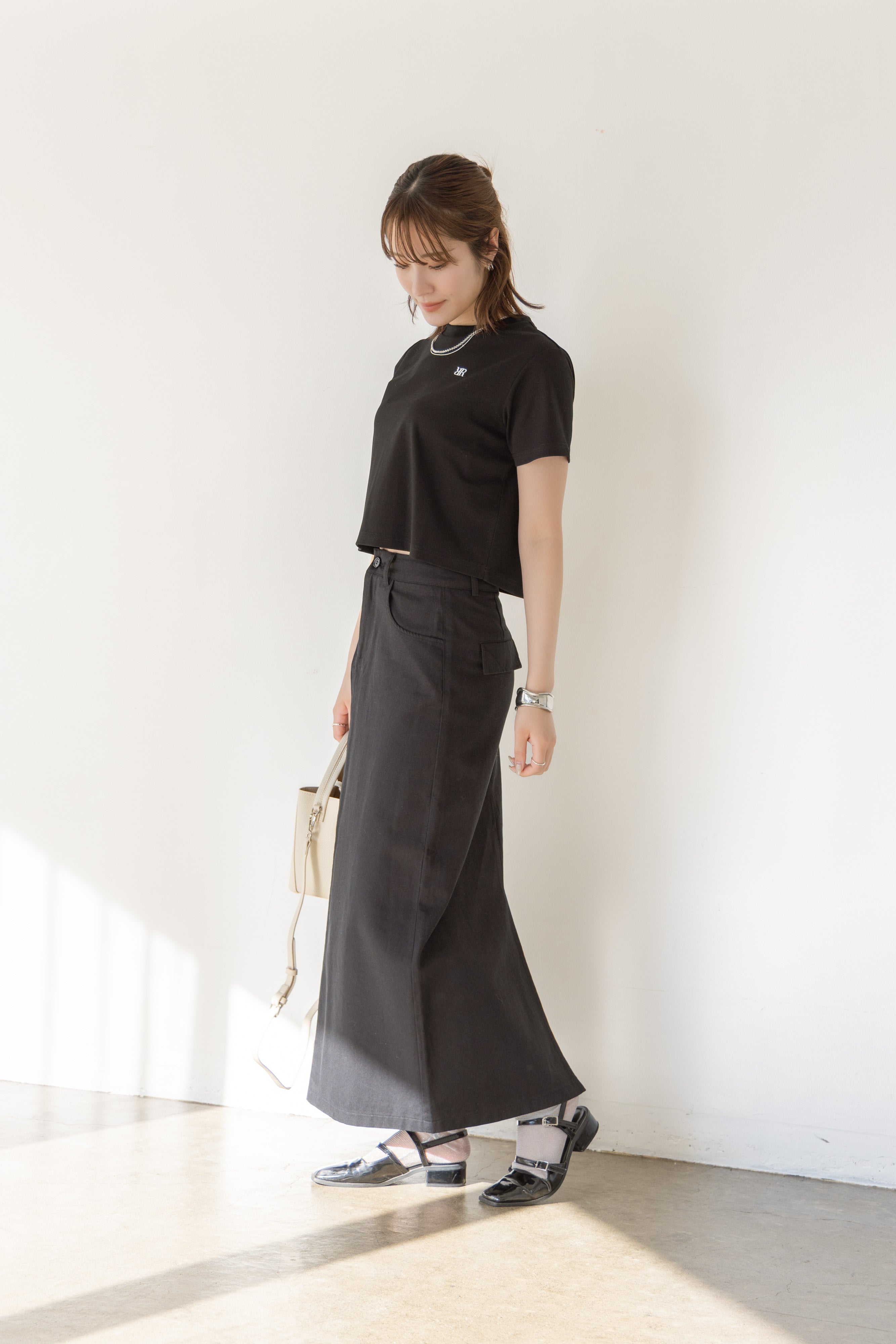 RNワンポイント刺繍クロップドＴシャツ