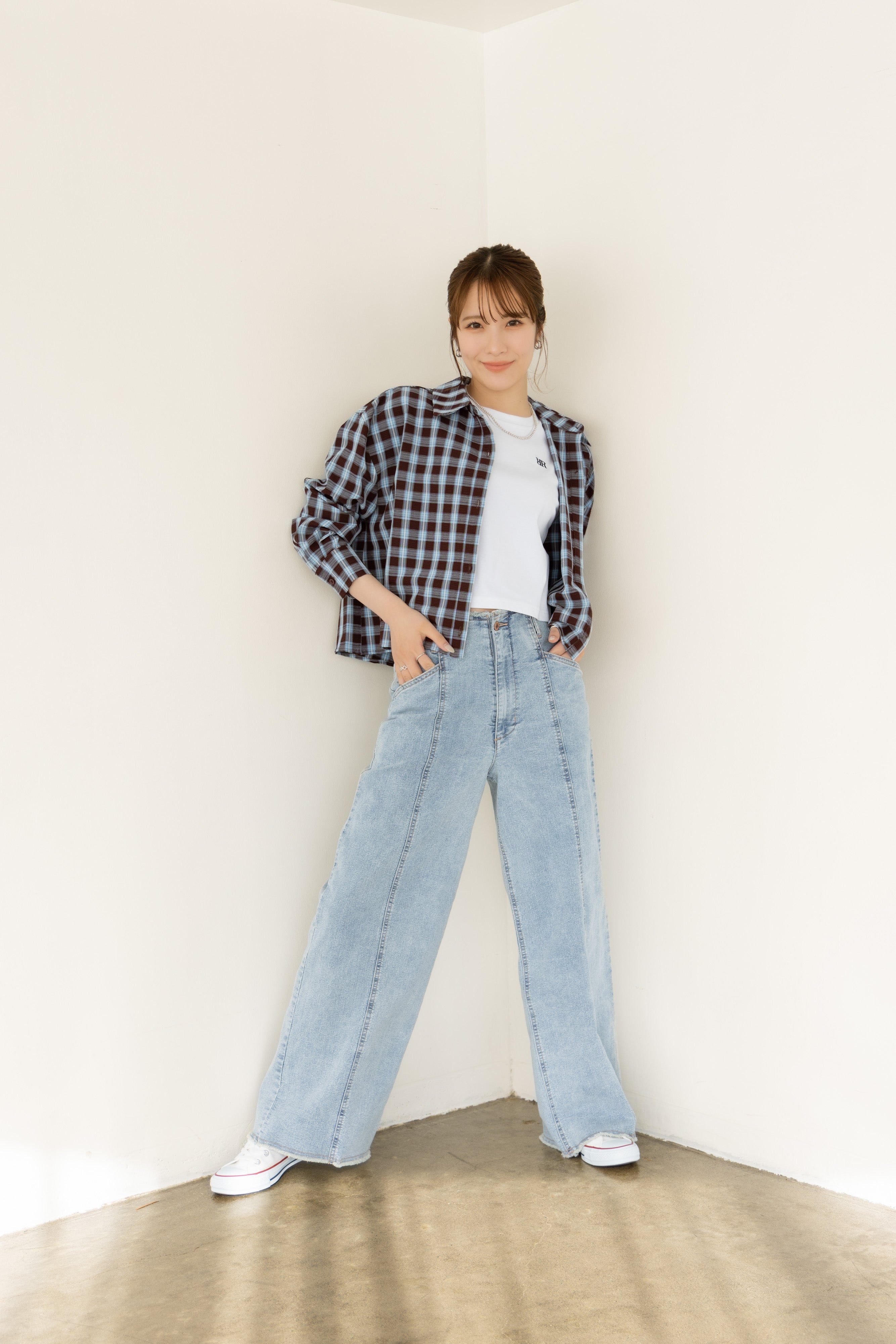 クロップドシャツ