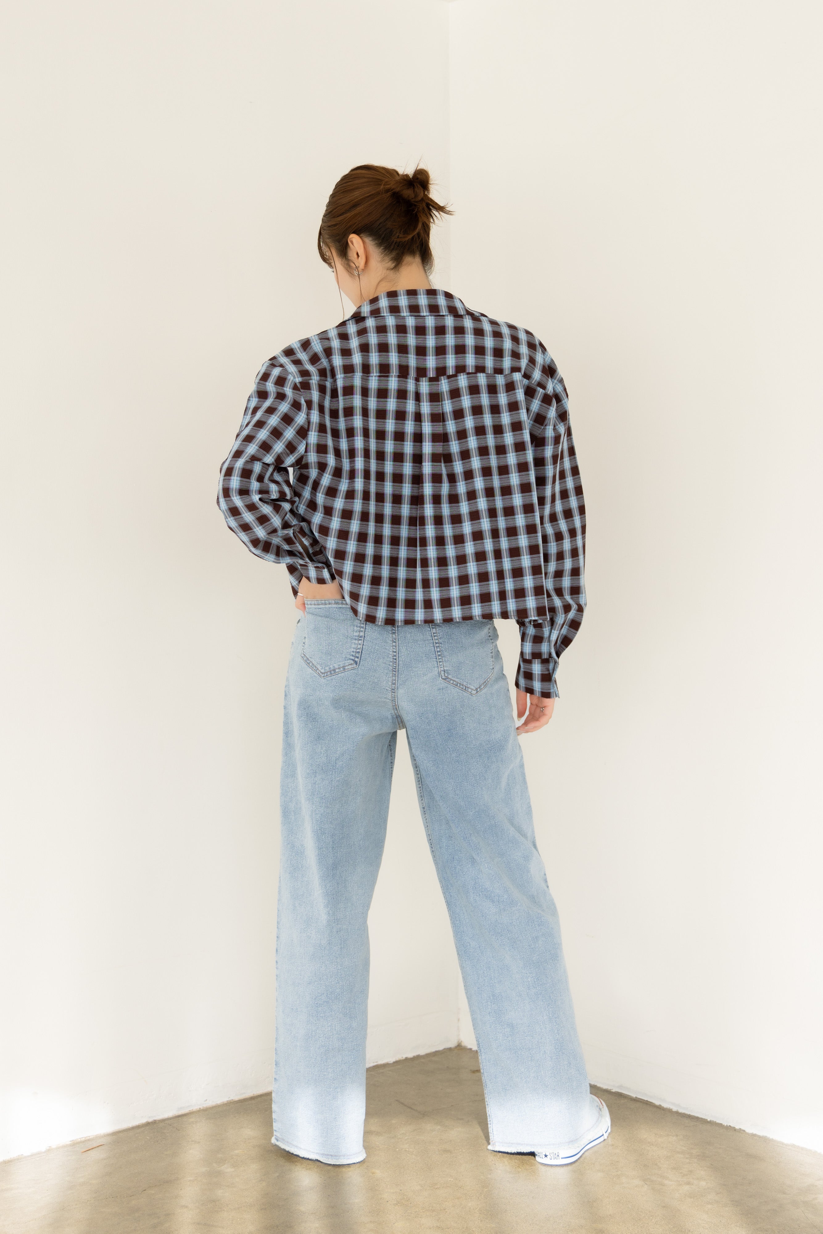 クロップドシャツ