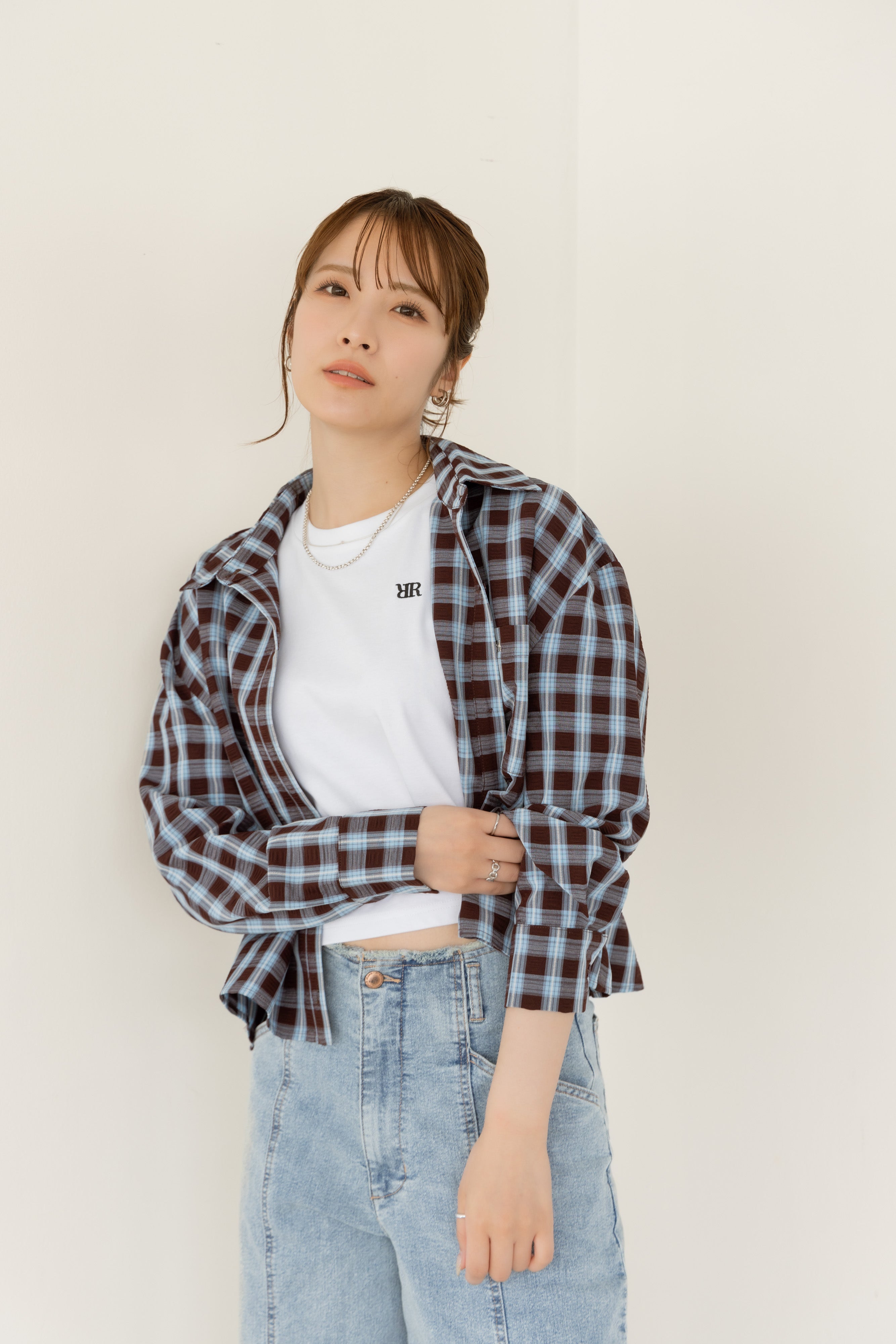 RNワンポイント刺繍クロップドＴシャツ