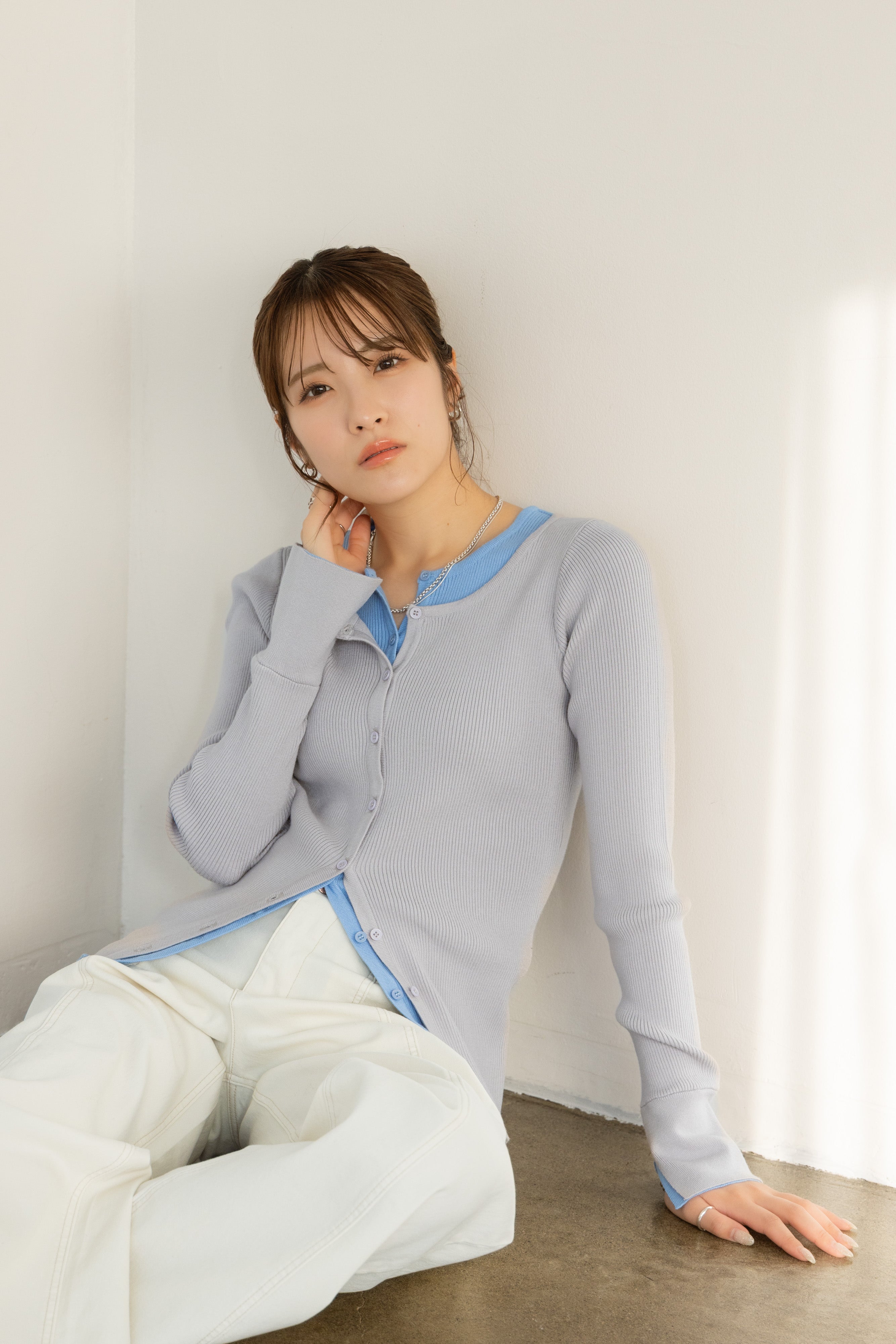 バイカラーリブニットトップス