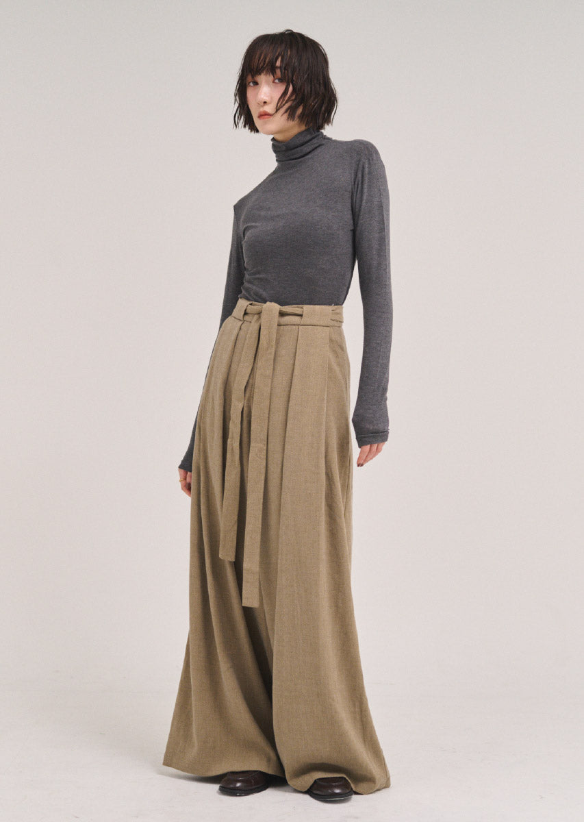 ウールワイドパンツ