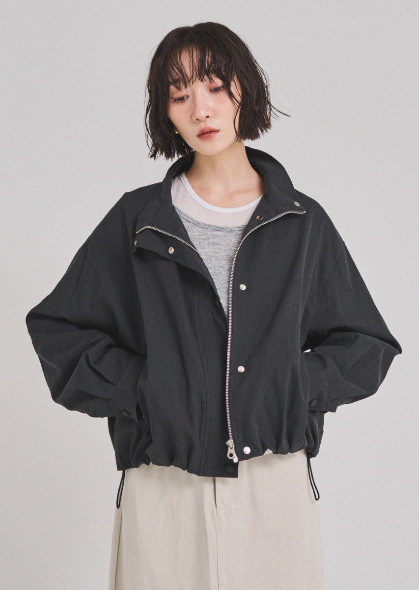 スタンドカラーブルゾン