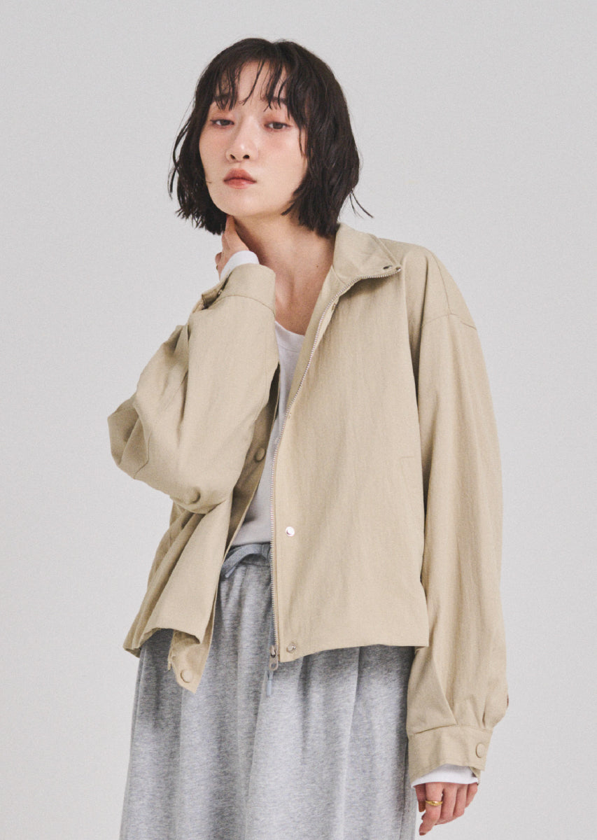 スタンドカラーブルゾン