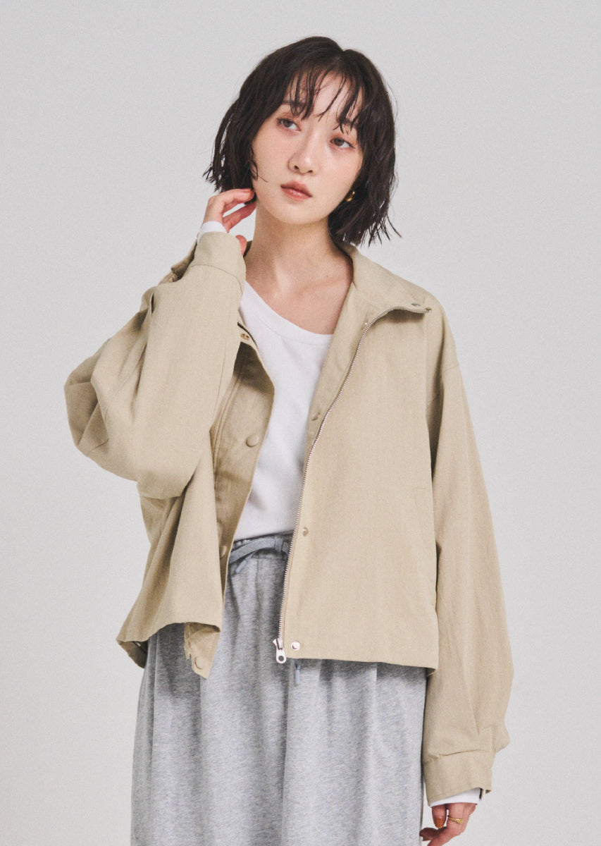 スタンドカラーブルゾン