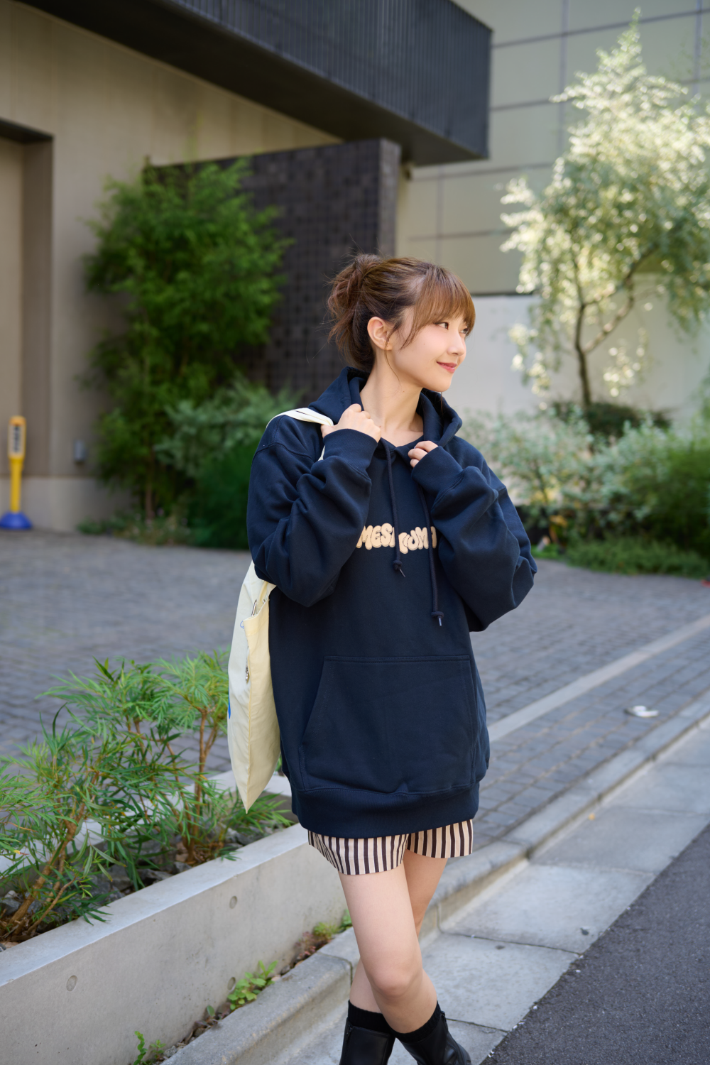 MESHIUMA  Hoodie
