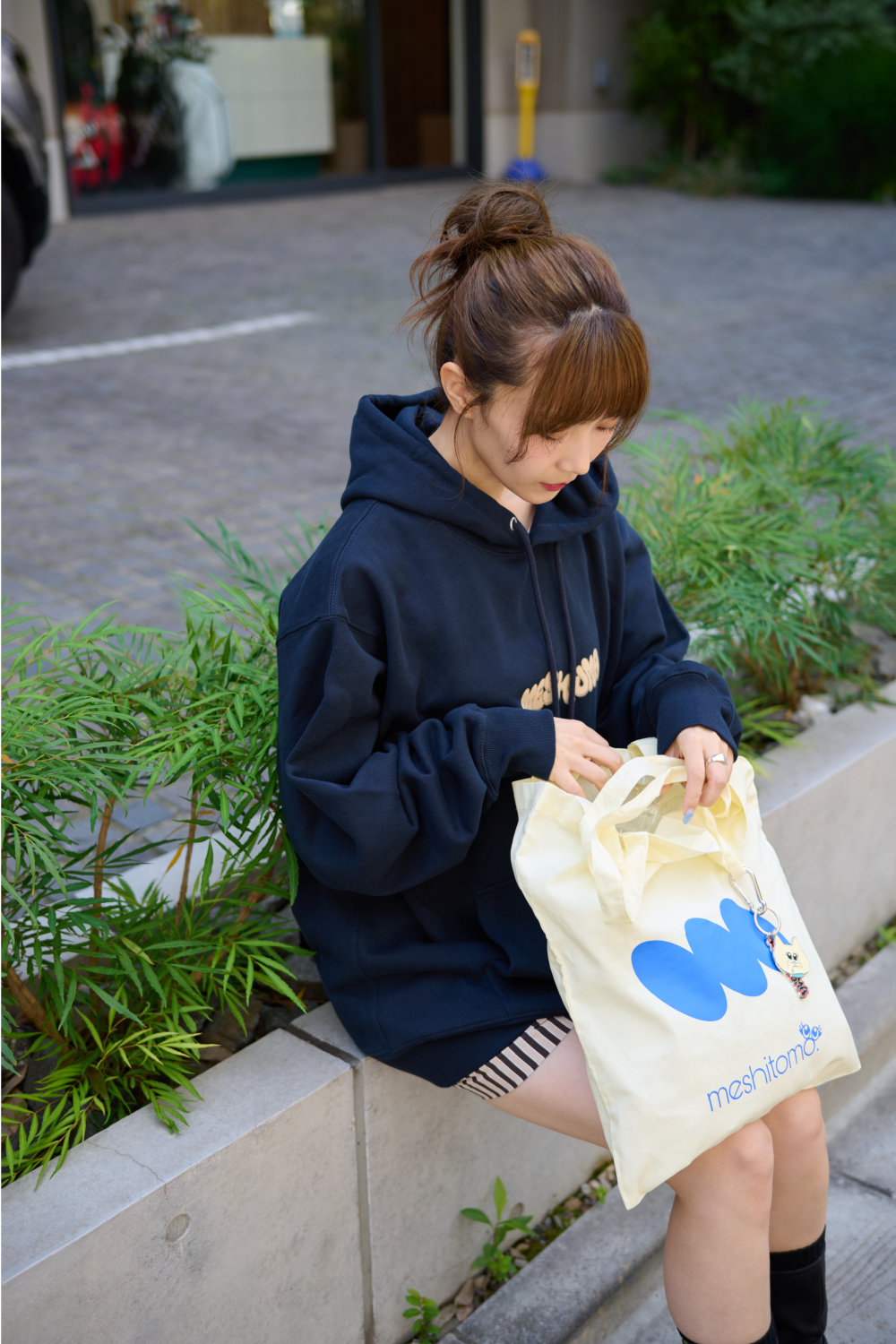 meshitomo.TOTE BAG