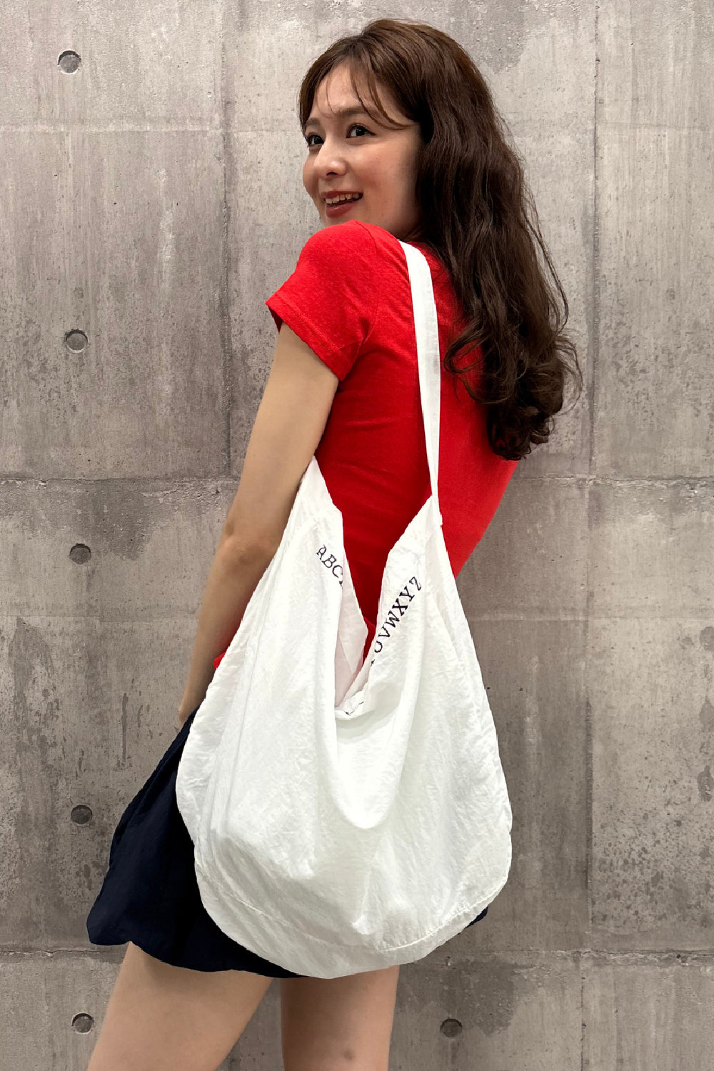メッセージロゴプリントTシャツ