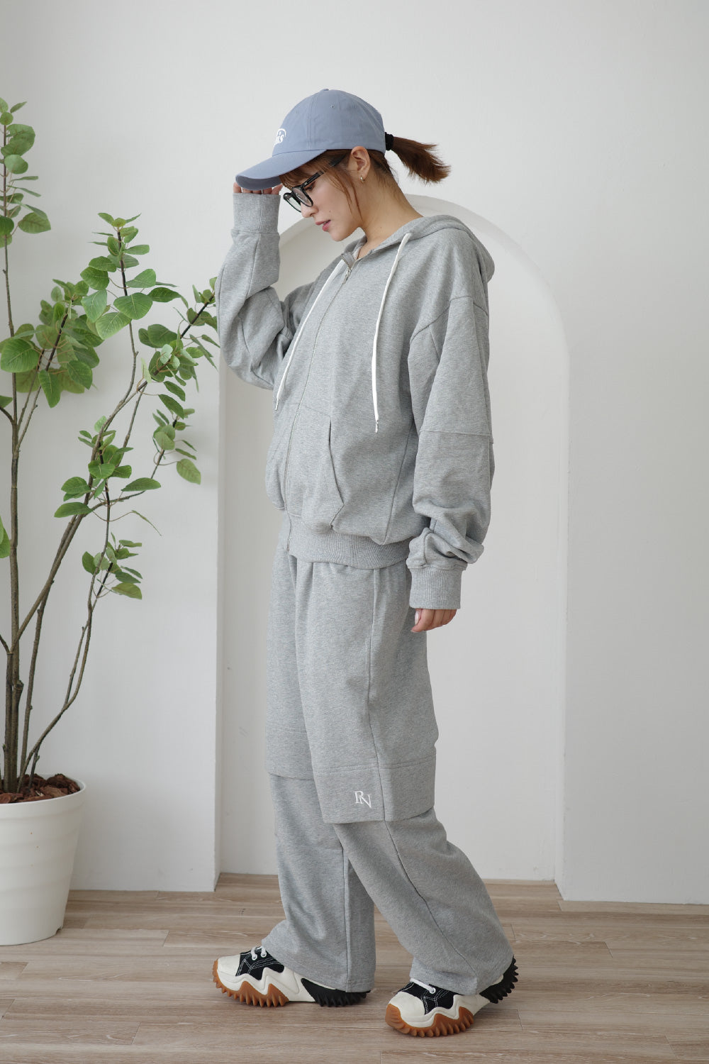 RNスウェットデザインパンツ