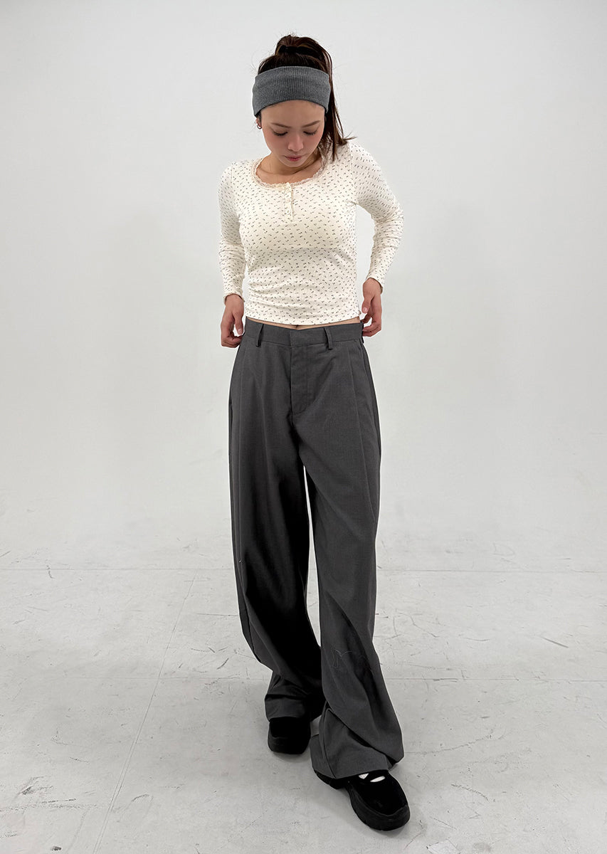 FLOWER PATTERN HENRY NECK PO