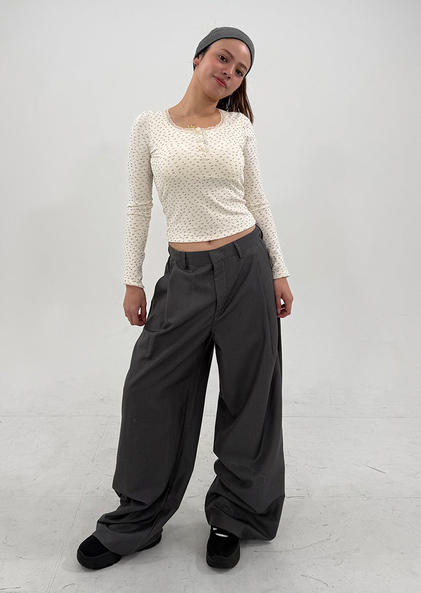 FLOWER PATTERN HENRY NECK PO