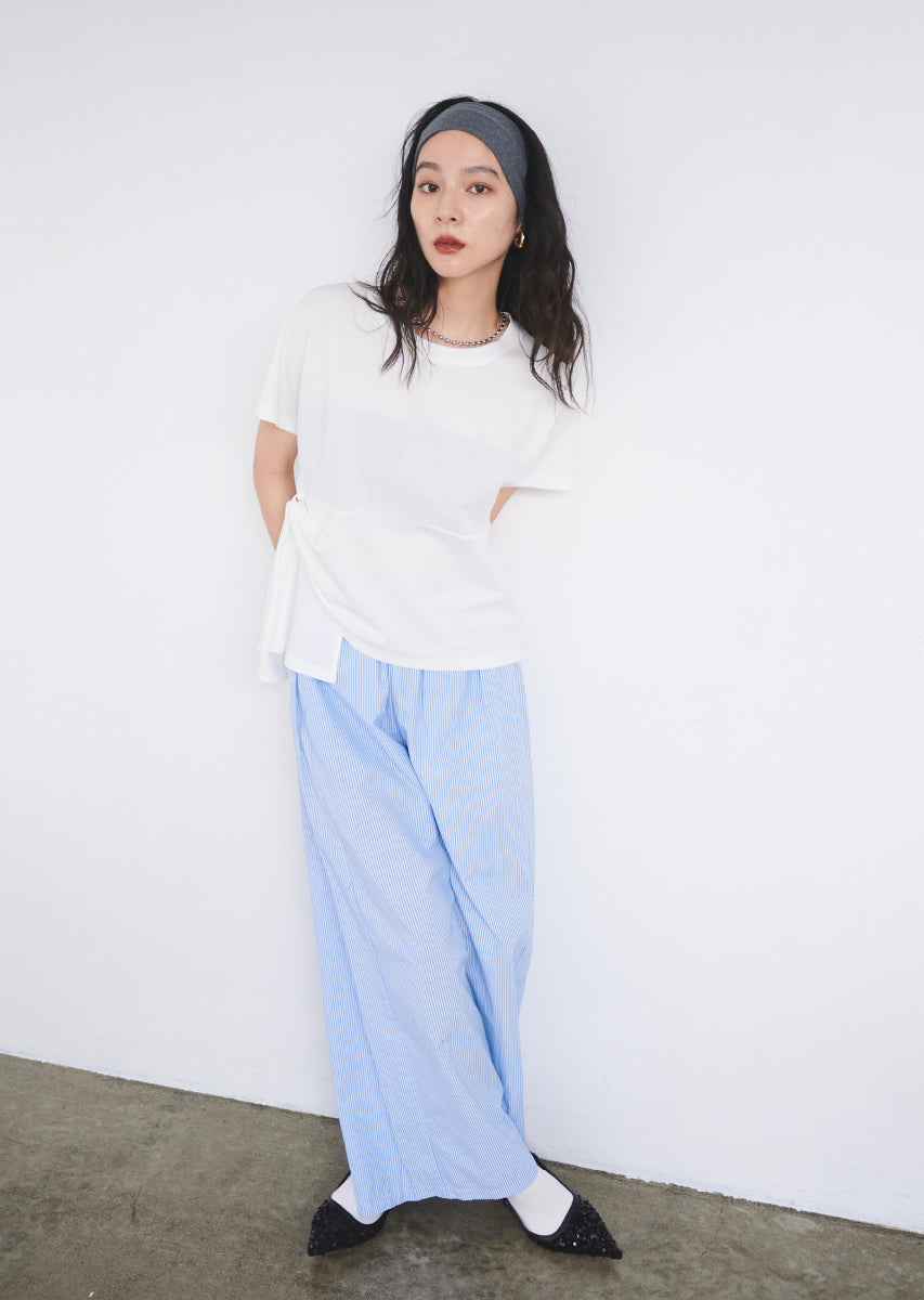 ツイストデザインTシャツ