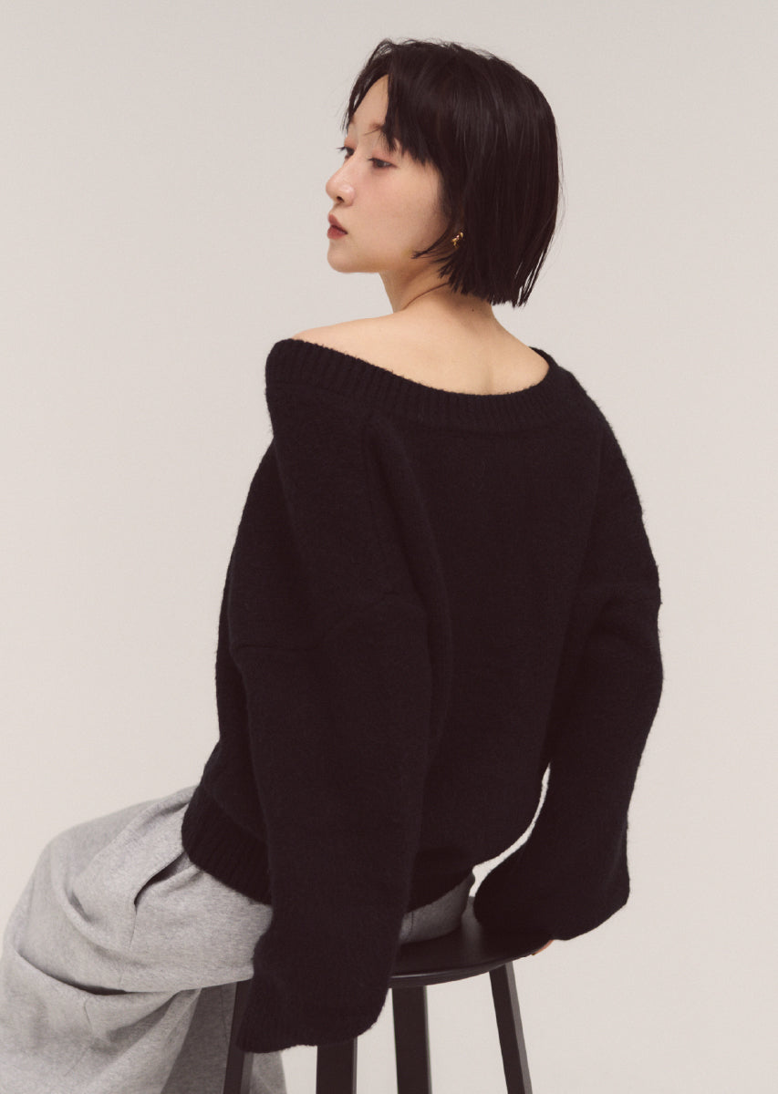 コージーVネックニット