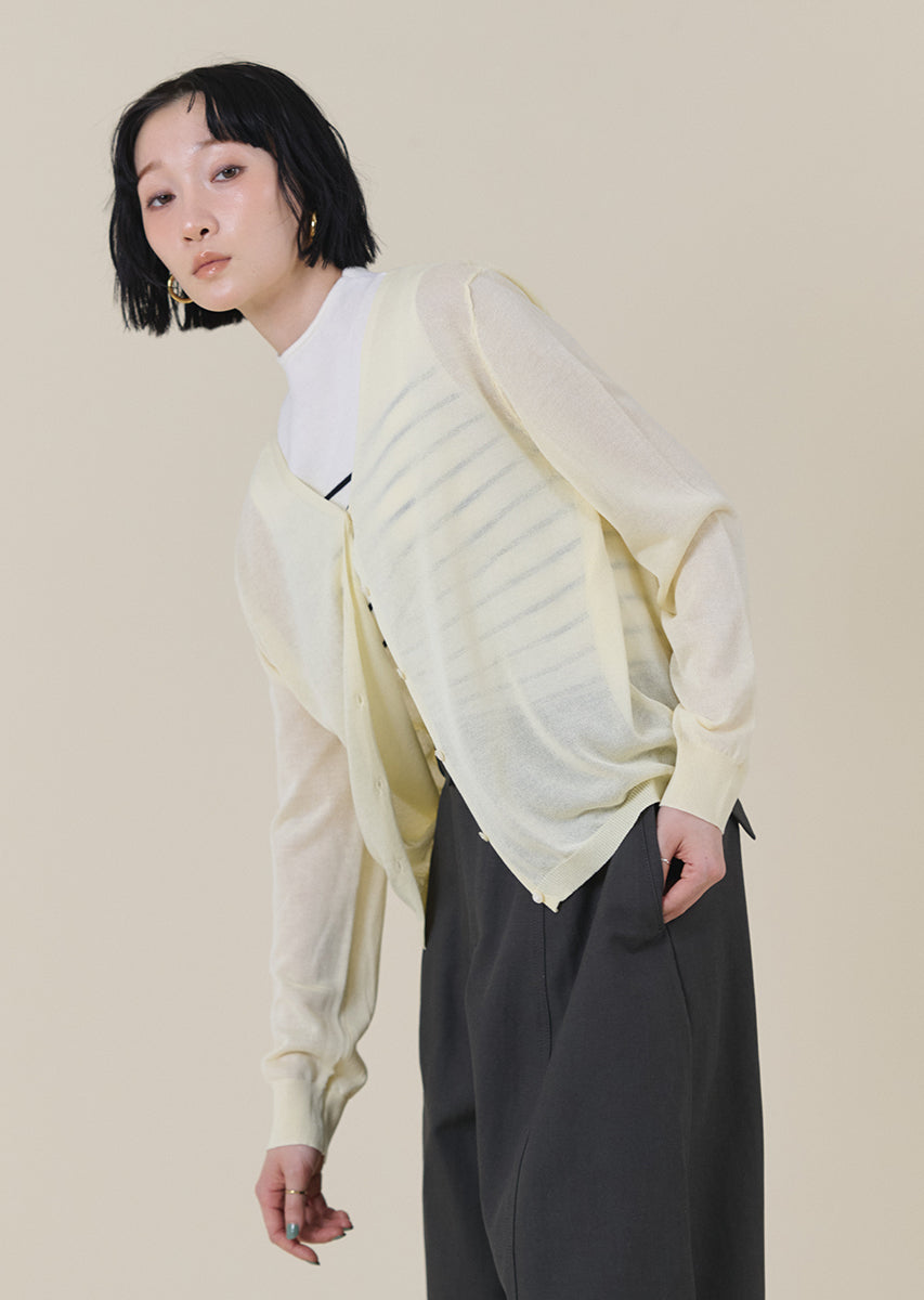 シアーVネックカーディガン